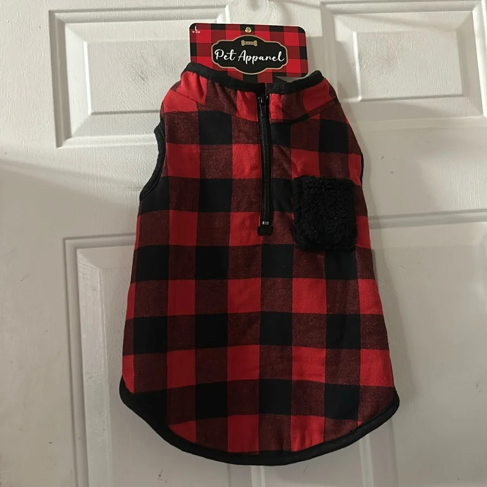 WOOF BUFFALO CHECK PET JACKET: RED/BLACK: NEW WITH TAGS: SIZE LARGE
